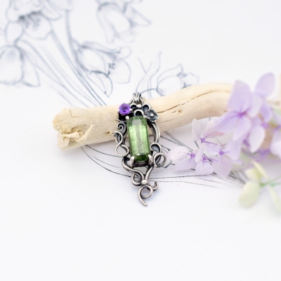 Wisiorek Art Nouveau